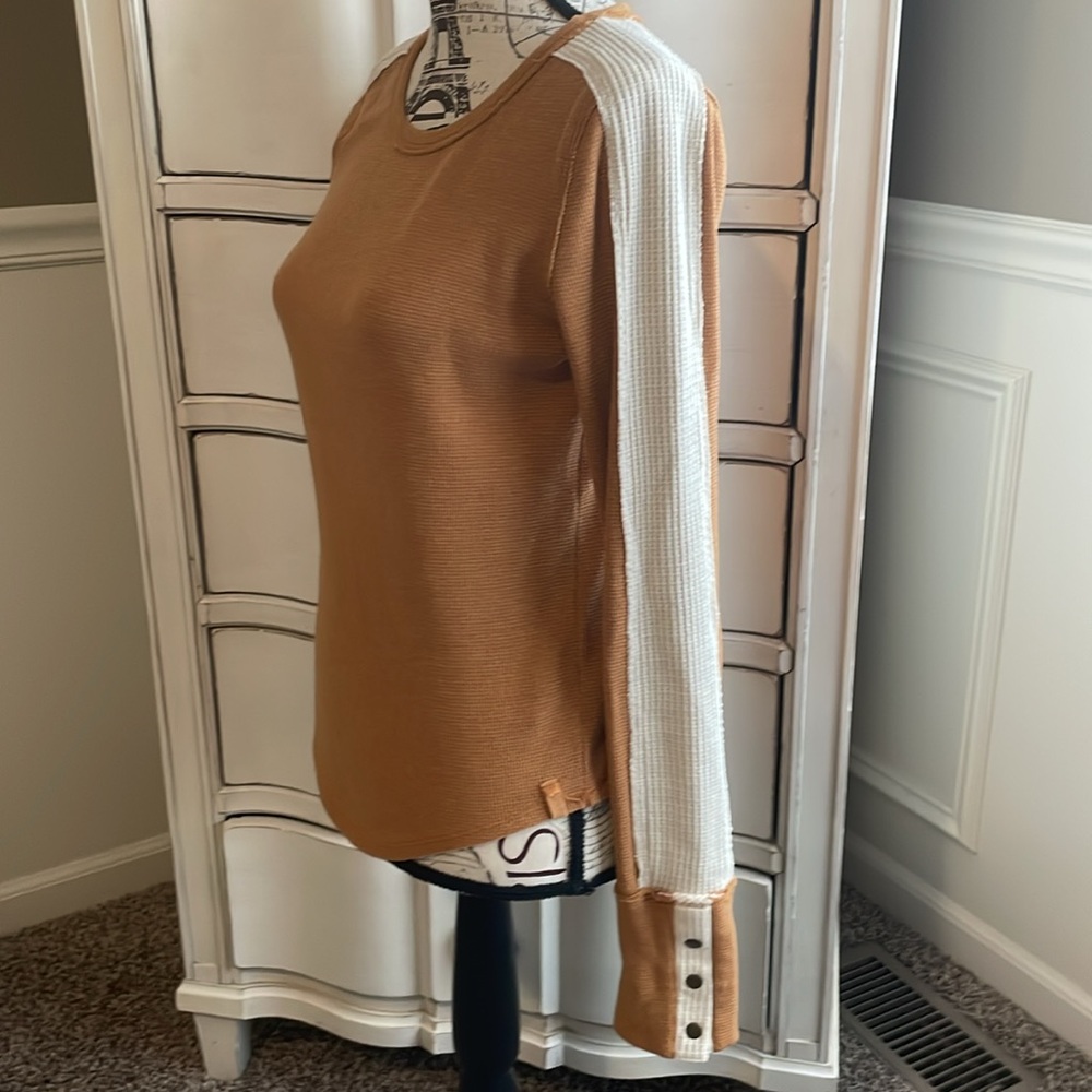 We the Free Free People Tasha Thermal Ochre Combo Waffle Knit Snap Cuff Top - Picture 5 of 12